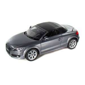  Audi TT Roadster Top Up 1/18 Grey Toys & Games