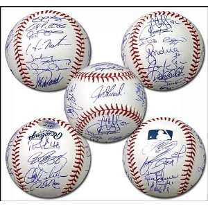 2009 Yankees Team Signed Autographed Baseball Sports 