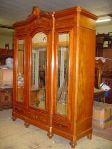 LARGE FRENCH MAHOGANY ANTIQUE 3 DOOR ARMOIRE  