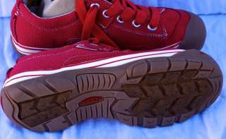   Womens Red Canvas Suede Shoes Size 7  Brand NEW Without BOX  