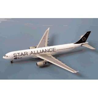  Phoenix Thai A330 300 1/400 Star Alliance