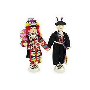  Flowers and Akha, dolls (pair)