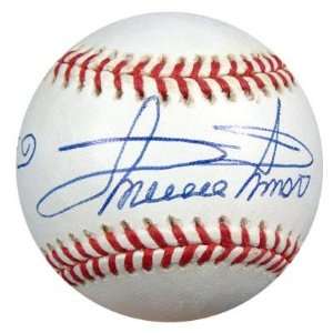  Minnie Minoso Signed Baseball   AL PSA DNA #P41420 