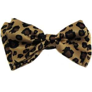  Leopard Tuxedo Bow Tie Pre Tied Plastic Clip Toys & Games