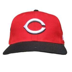 New Era Cincinnati Reds MLB Velcro Strap Classic Vintage Hat Cap   Red 
