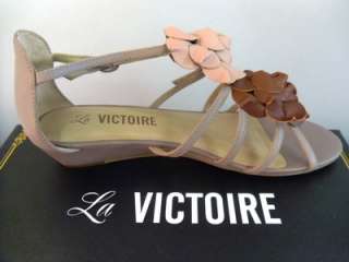 La Victoire by Pour La Victoire Dysis1 Flat Sandal Mushroom Multi 6.5 