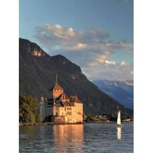 Switzerland, Vaud, Montreaux, Chateau De Chillon and Lake Geneva (Lac 