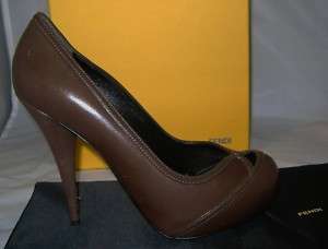 FENDI DECOLLETE CAPRETTO VERNICE BROWN PUMPS NIB 39 8  