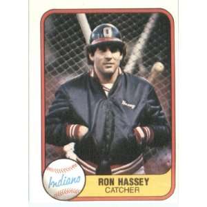  1981 Fleer # 405 Ron Hassey Cleveland Indians Baseball 