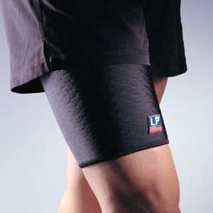 LP Extreme Coolprene Thigh Support   ideal for pulled muscles (Unisex 
