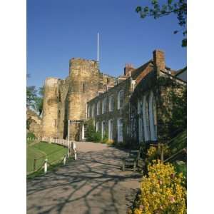  Castle Gatehouse, Adjoining Gothic Mansion, Tonbridge 