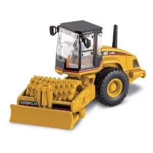   Cat CP 563 Padfoot Drum Vibratory Soil Compactor 187 scale Toys