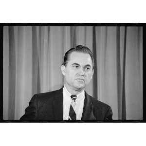  Ex Governor George C Wallace,Alabama,news conference 
