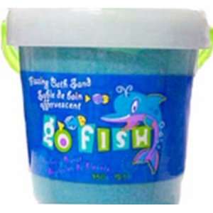   Fish Fizzing Bath Sand in Beach Pail Dolphin Blueberry Burst (4 Pack