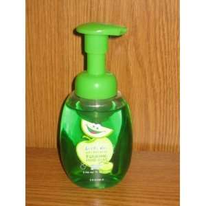  Bath & Body Works Awesome Apple Anti Bacterial Foaming 