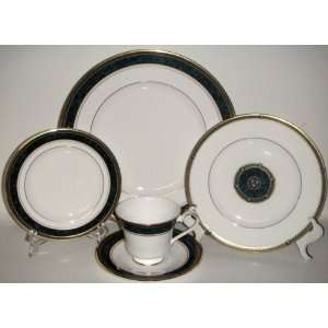  Royal Doulton Biltmore 5 Piece Place Setting Everything 