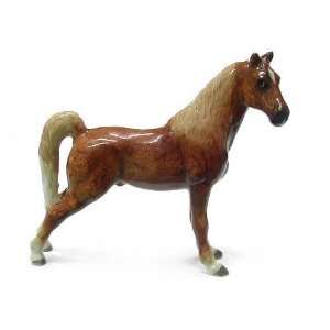  Northern Rose Tennessee Walking Horse Figurine   Chestnut 