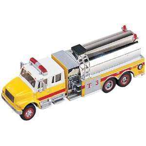    HO International Crew Cab Fire Tanker, Yellow/Wht Toys & Games