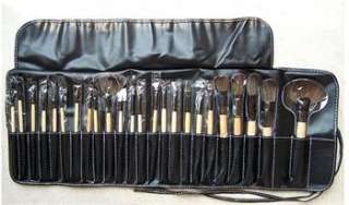 Brand New Bobbi Brown Makeup 24 Brush Set Tool Pouch Case Bag 