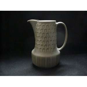  WEDGWOOD COFFEE POT CAMBRIAN 7 1/2 (NO LID) Everything 
