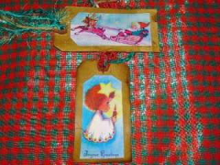 PRIM~VINTAGE~8~CHRISTMAS HANG TAGS~GLITTER~SPICE SCENT  