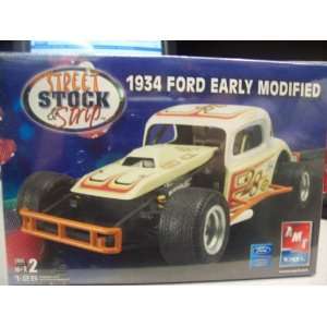  #38531 AMT/Ertl Street,Stock & Strip 1934 Ford Early 