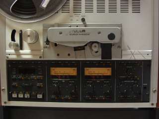  Reel to Reel Tape Recorder/Player with 10 Pre Recorded Reel  