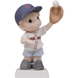  940036   MLB Boston Red Sox Boy Catching Baseball Figurine 