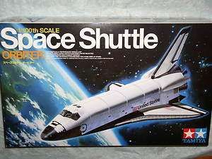 Tamiya 1/100 Space Shuttle Orbiter Model Kit 60401  