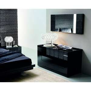  Diamond Dresser by Rossetto   Black Lacquered 