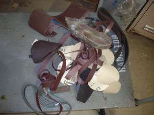 LOT OF MISC MIXED SANDING BELTS AND SAND PAPER TOOLS  