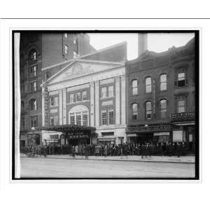  Historic Print (L) Crandalls Metropolitan, crowds in 