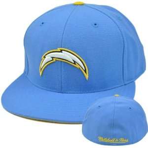 NFL Mitchell & Ness Throwback Logo Hat Cap Fitted San Diego Chargers 
