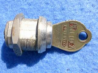 Rock ola 1501 & 1503 wall box lock with original key 38RO401  