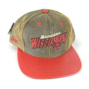 Wisconsin Badgers Flatbill Snapback Leather Hat 