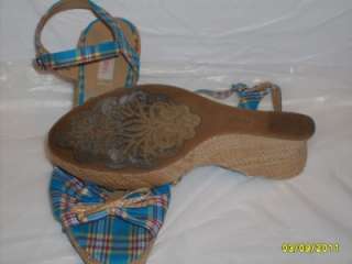 XHILARATION Blue Plaid Wedges   Size 10   S227  