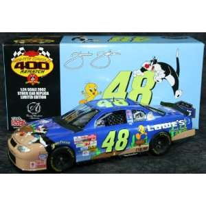  Jimmie Johnson Diecast Lowes Looney Tunes 1/24 2002 Toys 