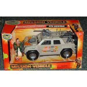  Corps Atk Command Mission Vehicle with Fully Poseable 