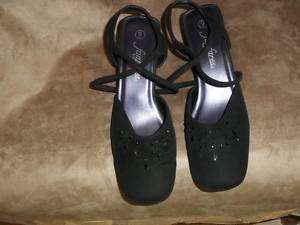 Womens Shoes   Dress Black Suede by Fanfare Size 9  