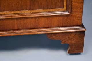 Mahogany Antique Style Glass Display Cabinet Case Shelf  