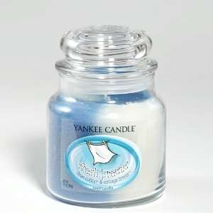 Yankee Candle, Fresh Breeze Swirl Candle, 14.5 oz housewarming jar 