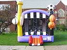 bouncy house  