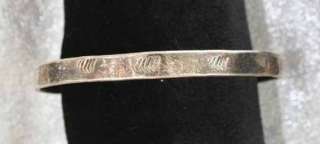   sterling silver arrow symbol bangle bracelet marked mexico measures 2