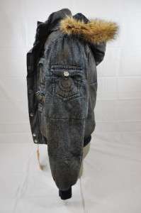 goose 20 % feather down fur 100 % coyote fur machine wash cold 