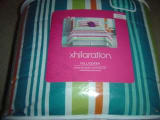 XHILARATION Full Queen 3 Piece Reversible Comforter Set Blue, Pink 