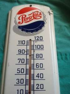 VINTAGE PEPSI Any Weather BOTTLE CAP GRAPHIC THERMOMETER Advertising 