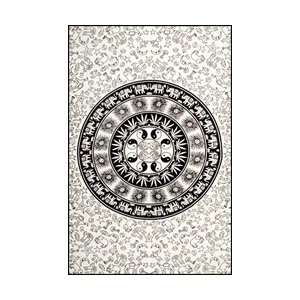  Black and White Yin Yang Leaf Tapestry