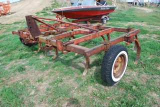  POINT HITCH CHISEL PLOW 13 SHANK WORKS JUST FINE CAN SHIP IT  