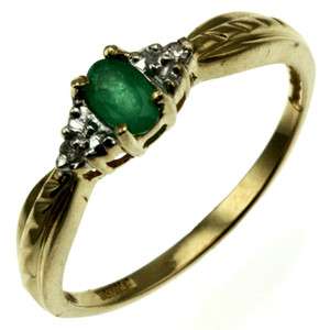 10k yellow gold emerald and diamond ring  