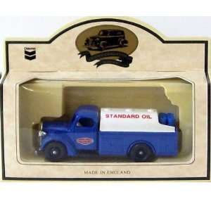 Commemorative Chevron 1936 Farm Delivery Truck (blue)  Toys & Games 